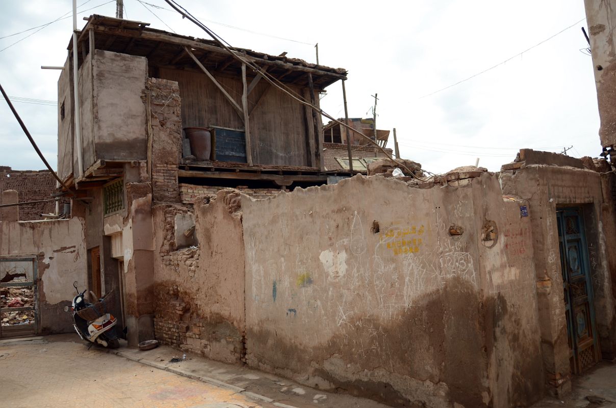 11 Kashgar Old Town Building